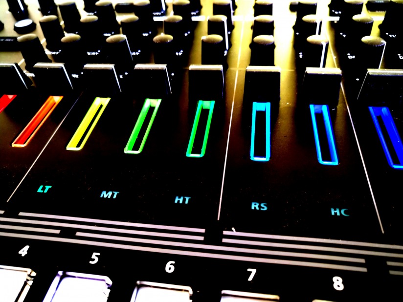 Webstylerei_Roland_TR_8S_Rhythm_Performer_2048